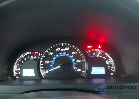 2012 Toyota Camry Xle z USA, uszkodzony, nr VIN 4T4BF1FK9CR241995